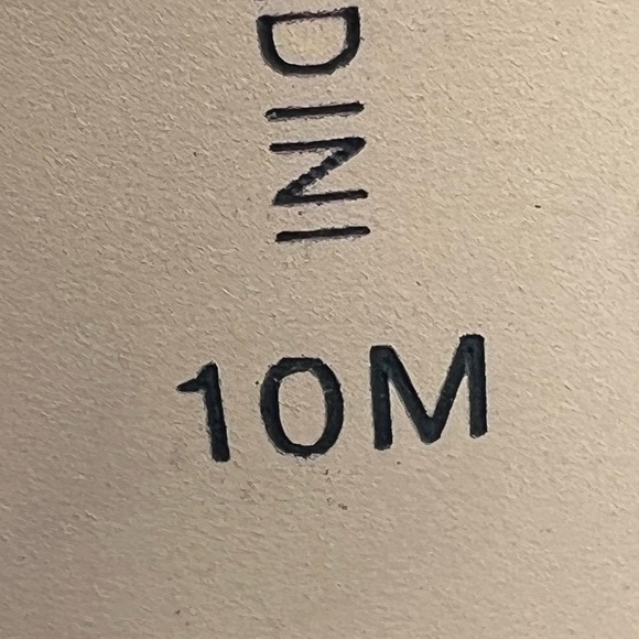 Adrienne Vittadini Black Galeith Bog Buckle Stacked Heel Sandals Size 10 Women’s - Picture 4 of 10